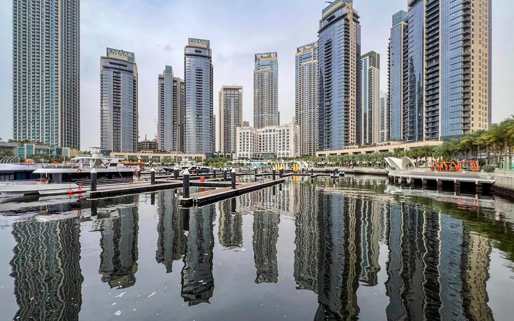 Apartment Livbnb - 1Br Retreat Free Access To Creek Lagoon Dubai United Arab Emirates